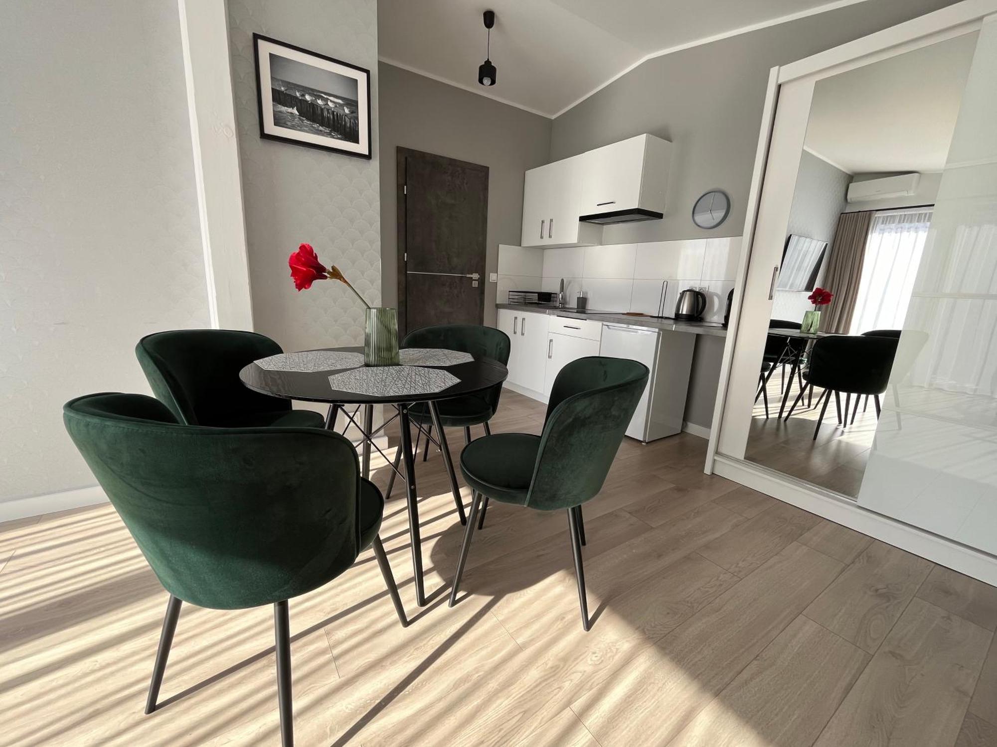 Apartamenty Blast Nad Morzem Chłopy Esterno foto