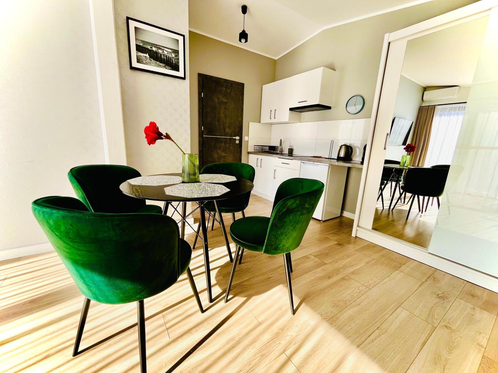 Apartamenty Blast Nad Morzem Chłopy Esterno foto